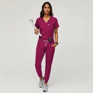 Figs scrub set- dark magenta